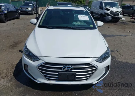 2018 Hyundai Elantra Value Edition из США, поврежденный, VIN 5NPD84LF2JH322399